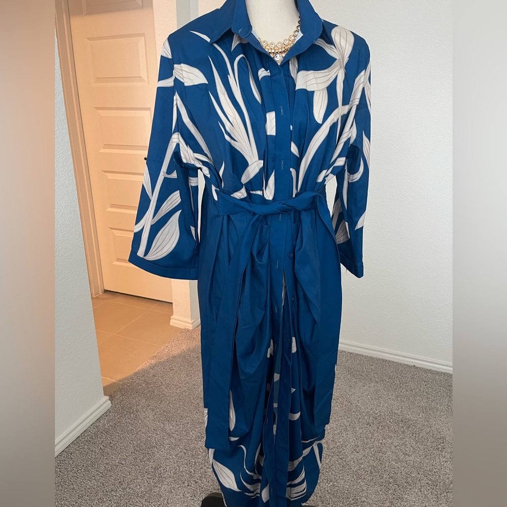 Women dress
